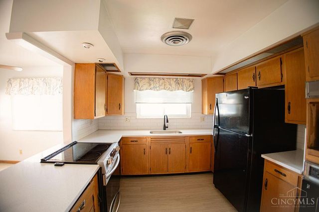 1600 N Breiel Boulevard, Middletown, OH 45042