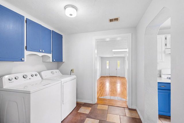 4920 La Cienega Street NW, Albuquerque, NM 87107