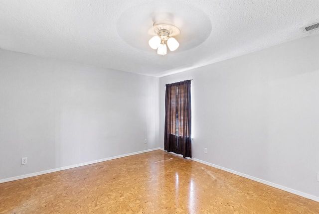 4920 La Cienega Street NW, Albuquerque, NM 87107