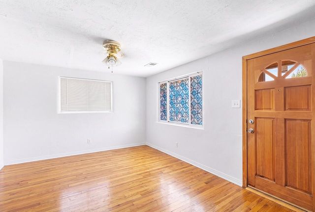 4920 La Cienega Street NW, Albuquerque, NM 87107