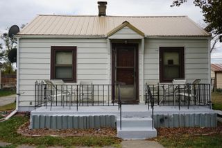 5326 N 8TH Street, Omaha, NE 68110