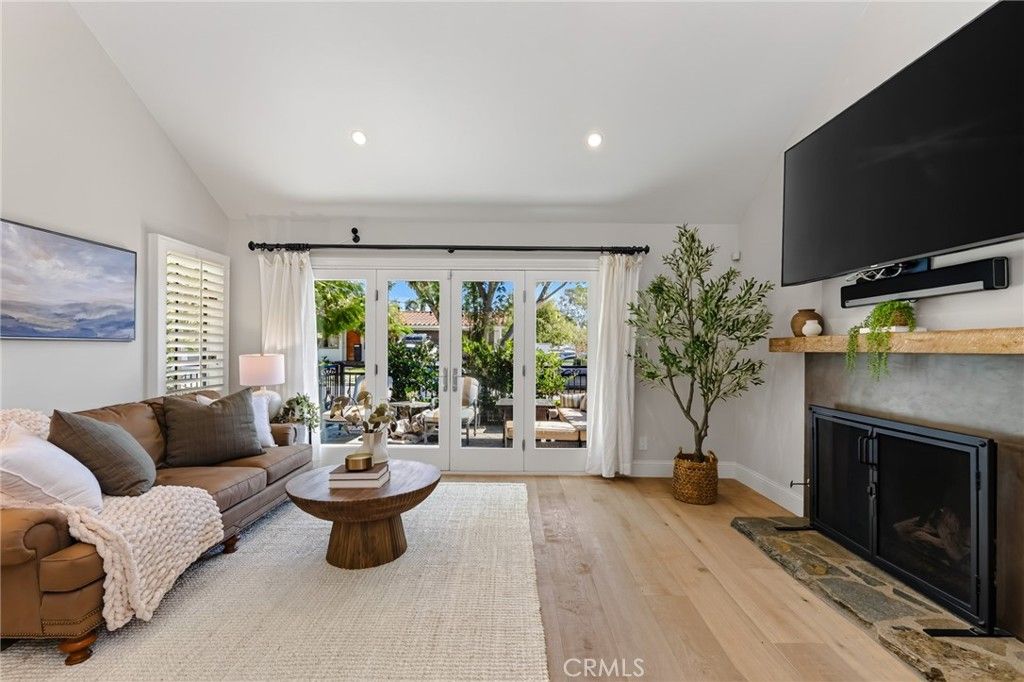 607 Dahlia Avenue, Corona Del Mar, CA 92625 — photo 4
