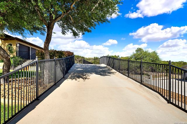 27035 ROCKY RIM, San Antonio, TX 78266