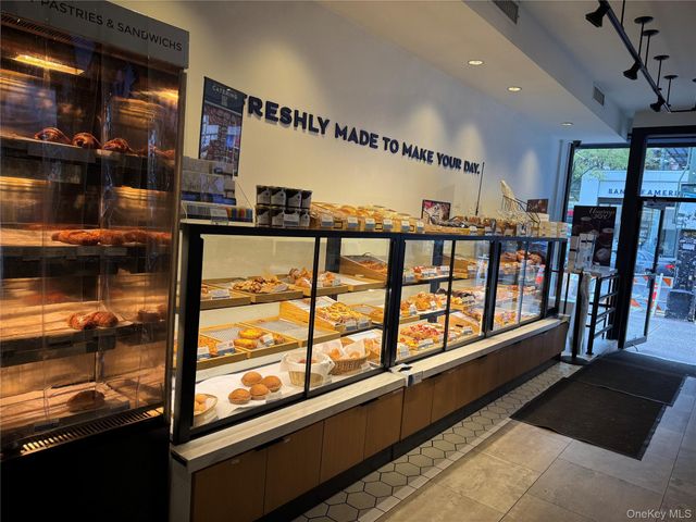 22-20 31st street, Astoria, NY 11105