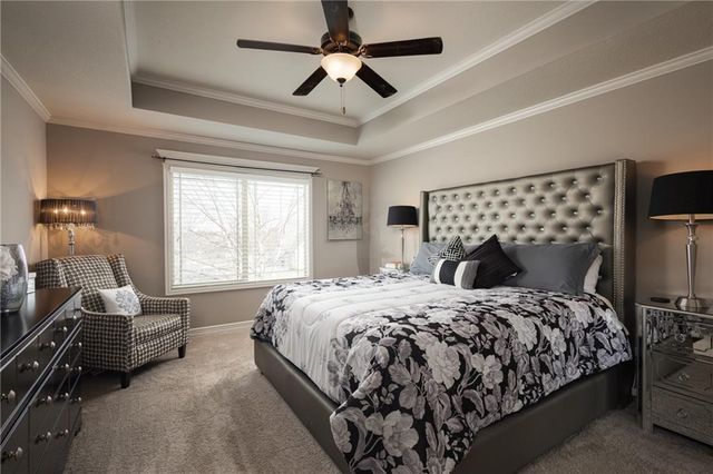 104 SW Greenbriar Drive, Blue Springs, MO 64064