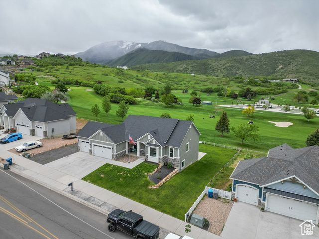 209 N ELK RIDGE DR, Elk Ridge, UT 84651