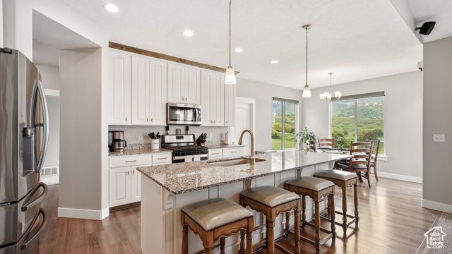 209 N ELK RIDGE DR, Elk Ridge, UT 84651