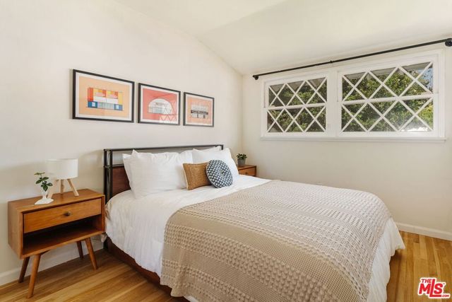 11530 Swinton Avenue, Granada Hills, CA 91344