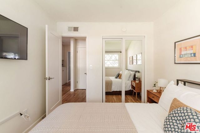 11530 Swinton Avenue, Granada Hills, CA 91344