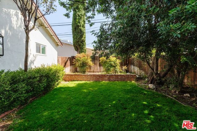 11530 Swinton Avenue, Granada Hills, CA 91344