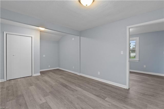 1151 18th ST, Newport News, VA 23607