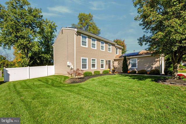 21 HUNTINGDON WAY, Sewell, NJ 08080