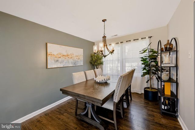 21 HUNTINGDON WAY, Sewell, NJ 08080