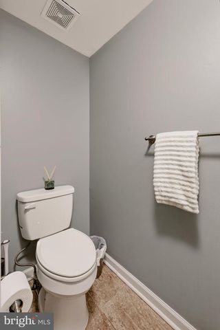 21 HUNTINGDON WAY, Sewell, NJ 08080