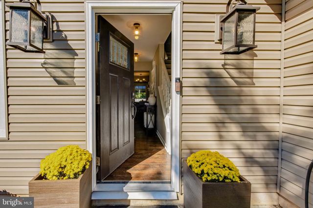 21 HUNTINGDON WAY, Sewell, NJ 08080