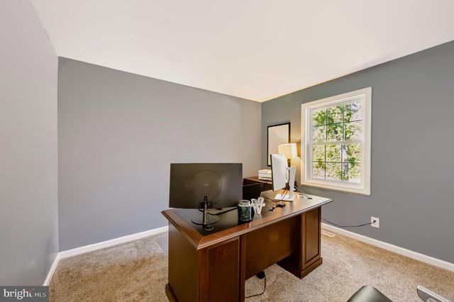 21 HUNTINGDON WAY, Sewell, NJ 08080