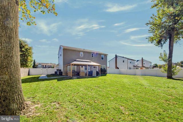 21 HUNTINGDON WAY, Sewell, NJ 08080
