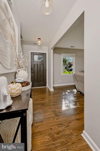 21 HUNTINGDON WAY, Sewell, NJ 08080