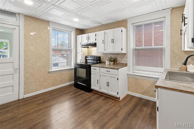 4947 Murdoch Avenue, St Louis, MO 63109