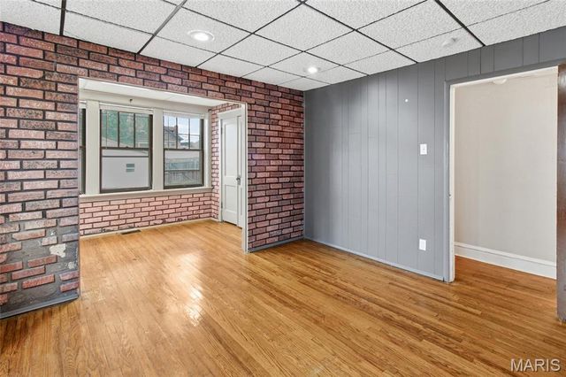 4947 Murdoch Avenue, St Louis, MO 63109