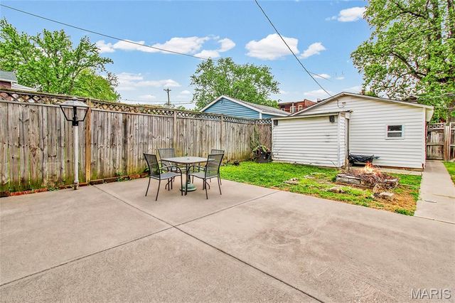 4947 Murdoch Avenue, St Louis, MO 63109