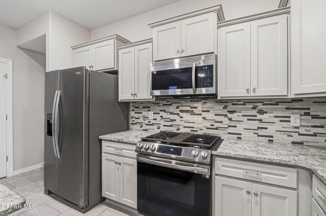 1800 RITZY LOU Place, El Paso, TX 79928