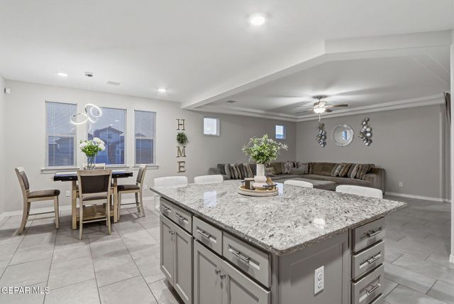 1800 RITZY LOU Place, El Paso, TX 79928