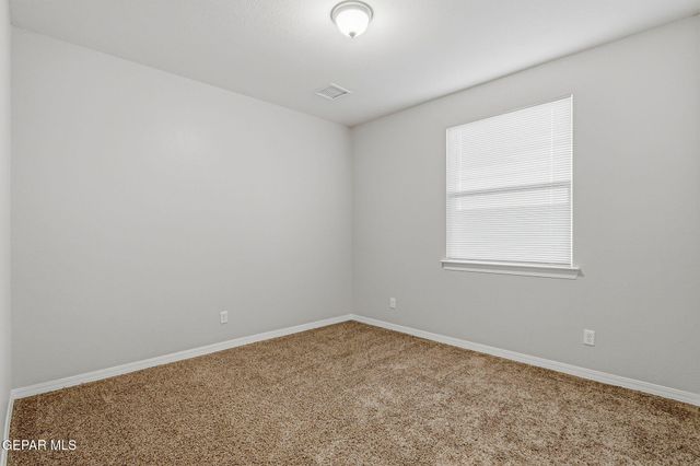 1800 RITZY LOU Place, El Paso, TX 79928