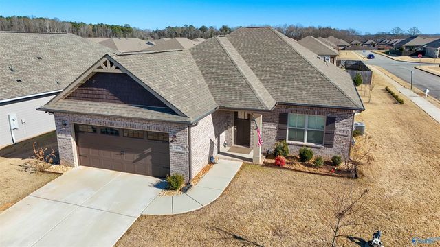 14960 Demarie Lane, Athens, AL 35613