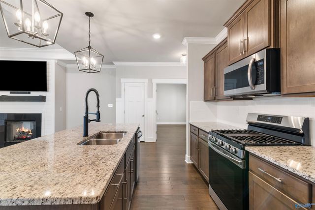 14960 Demarie Lane, Athens, AL 35613