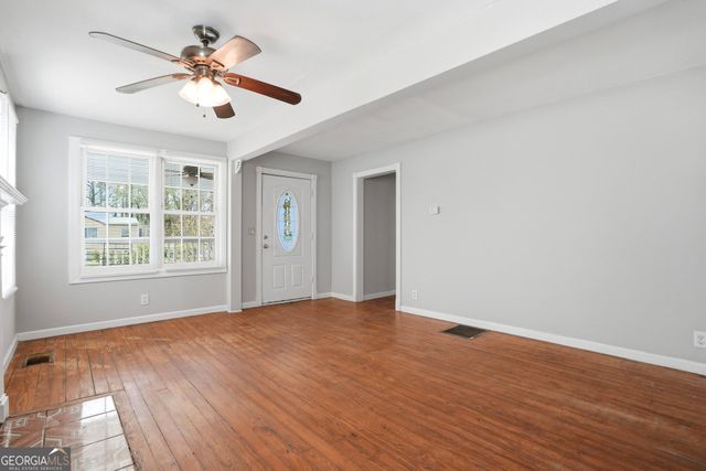 707 Francis Place NW, Atlanta, GA 30318