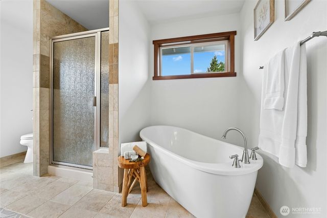 8118 NE 126th Street, Kirkland, WA 98034