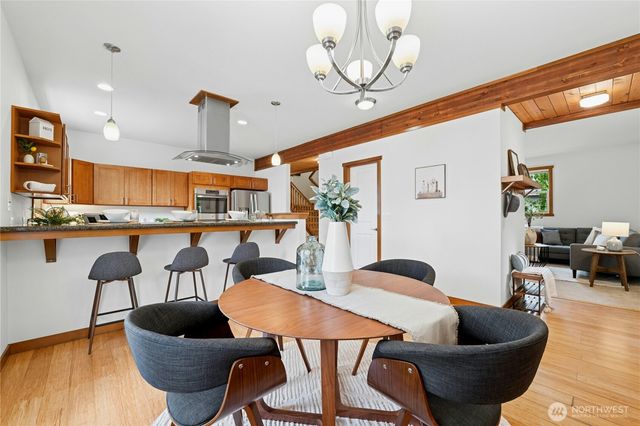 8118 NE 126th Street, Kirkland, WA 98034
