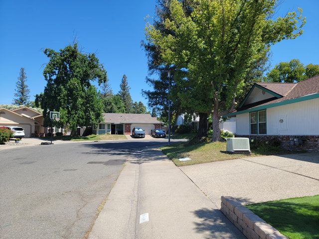 6481 San Stefano St, Citrus Heights, CA 95610