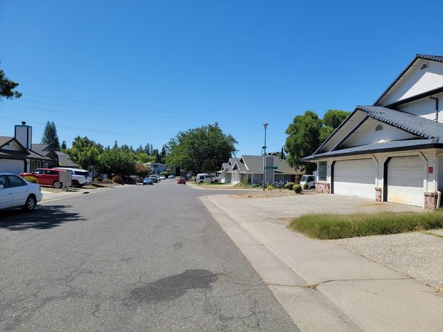 6481 San Stefano St, Citrus Heights, CA 95610
