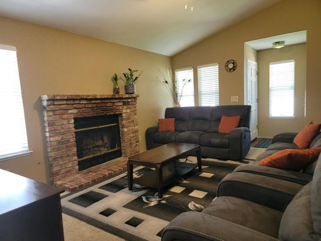 6481 San Stefano St, Citrus Heights, CA 95610