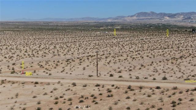 72300 Valle Vista, 29 Palms, CA 92277