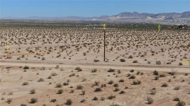 72300 Valle Vista, 29 Palms, CA 92277