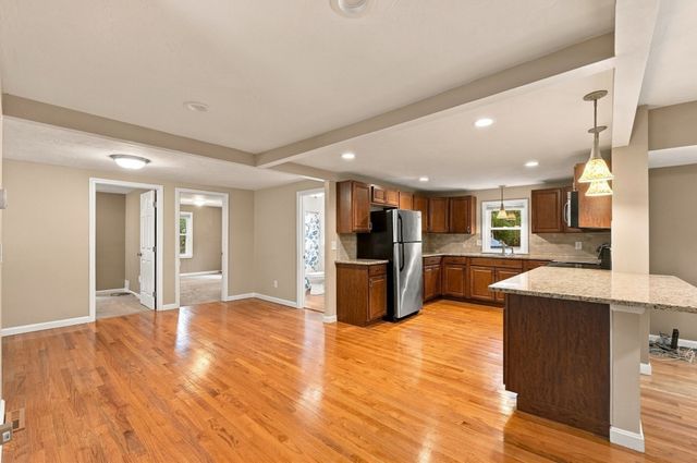 181 Dwelley St, Pembroke, MA 02359