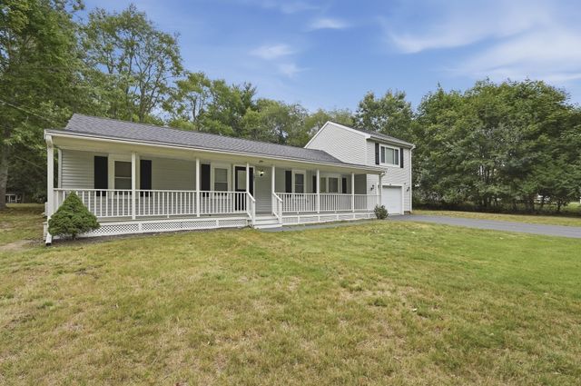 181 Dwelley St, Pembroke, MA 02359