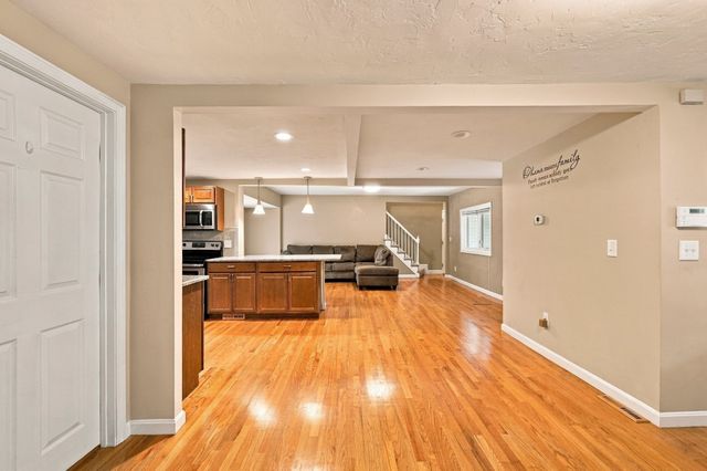 181 Dwelley St, Pembroke, MA 02359