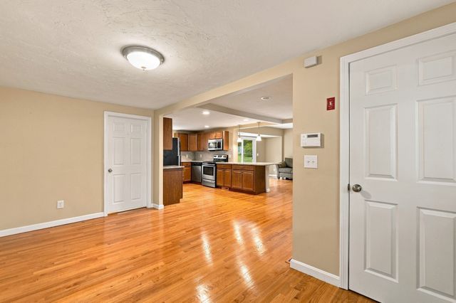 181 Dwelley St, Pembroke, MA 02359