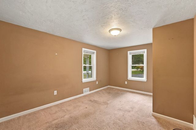 181 Dwelley St, Pembroke, MA 02359