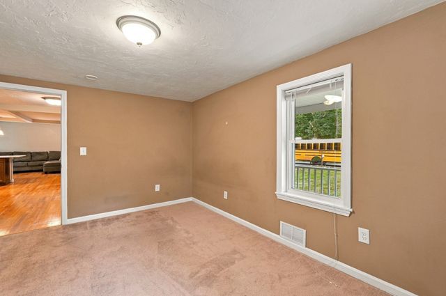 181 Dwelley St, Pembroke, MA 02359