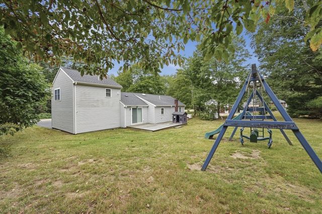 181 Dwelley St, Pembroke, MA 02359