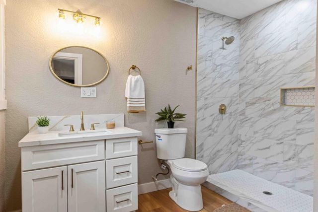 223 Achor Ct, Modesto, CA 95354