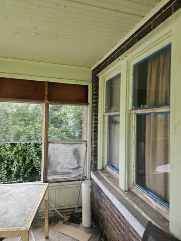 689 Webb Street, Detroit, MI 48202