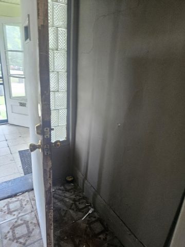 689 Webb Street, Detroit, MI 48202