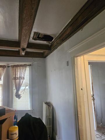 689 Webb Street, Detroit, MI 48202