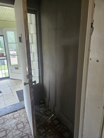 689 Webb Street, Detroit, MI 48202